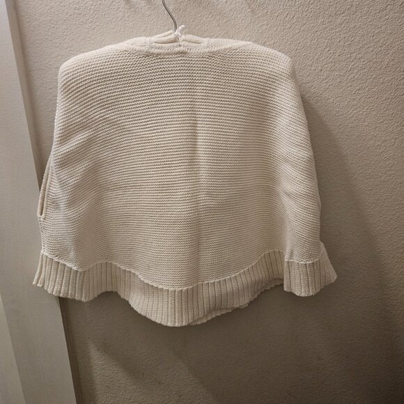 Girls Ponchos - Picture 2 of 3